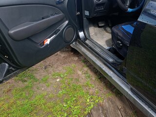 2004 Mitsubishi Outlander I, чёрный, 520000 рублей, вид 5