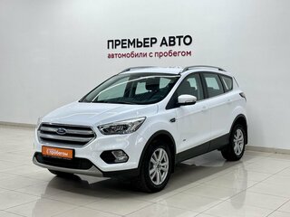 2018 Ford Kuga II Рестайлинг, белый, 1635000 рублей, вид 1