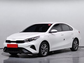 2024 Kia K3 II Рестайлинг, белый, 1950000 рублей, вид 1