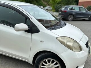 2006 Toyota Vitz II (XP90), белый, 360000 рублей, вид 4