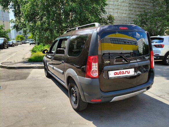 2019 Lada (ВАЗ) Largus Cross I, коричневый, 600000 рублей - вид 5