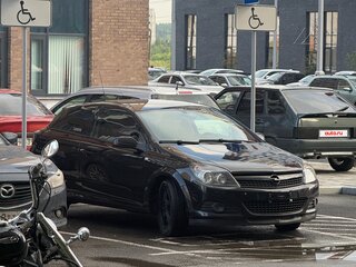 2008 Opel Astra GTC H Рестайлинг, чёрный, 600000 рублей, вид 5