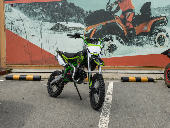 2026 BSE MXR 125, зелёный, 70900 рублей