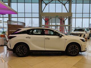 2026 Lexus RX 350 V, белый, 13200000 рублей, вид 4