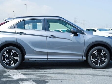 2026 Mitsubishi Eclipse Cross I Рестайлинг, серебристый, 3477007 рублей, вид 4