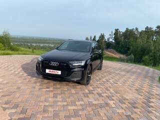 2022 Audi Q7 45 TDI II (4M) Рестайлинг, чёрный, 9290000 рублей, вид 4