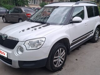2013 Skoda Yeti I, белый, 930000 рублей, вид 1