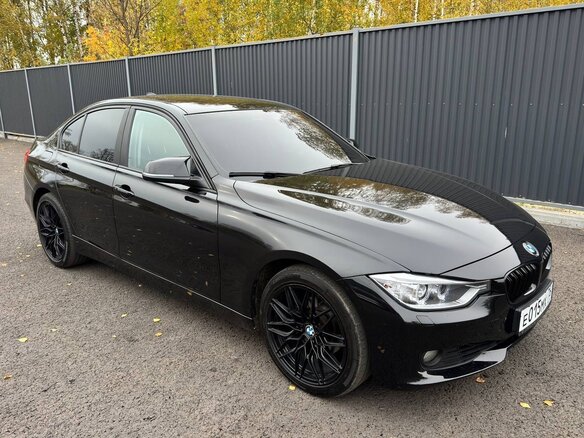 2013 BMW 3 серии 320i VI (F3x), чёрный, 1700000 рублей