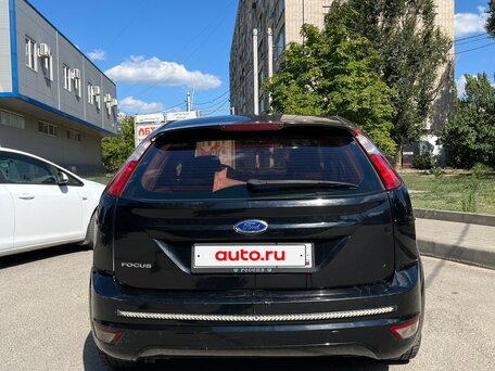2010 Ford Focus II Рестайлинг, чёрный, 420000 рублей, вид 5