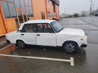 2001 Lada (ВАЗ) 2107, белый, 110000 рублей, вид 5