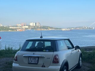 2011 Mini Hatch One II (R56) Рестайлинг, бежевый, 700000 рублей, вид 5