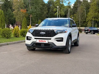 2021 Ford Explorer VI, белый, 4390000 рублей, вид 3
