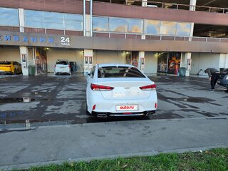 2019 Hyundai Sonata VII (LF) Рестайлинг, белый, 1780000 рублей, вид 5