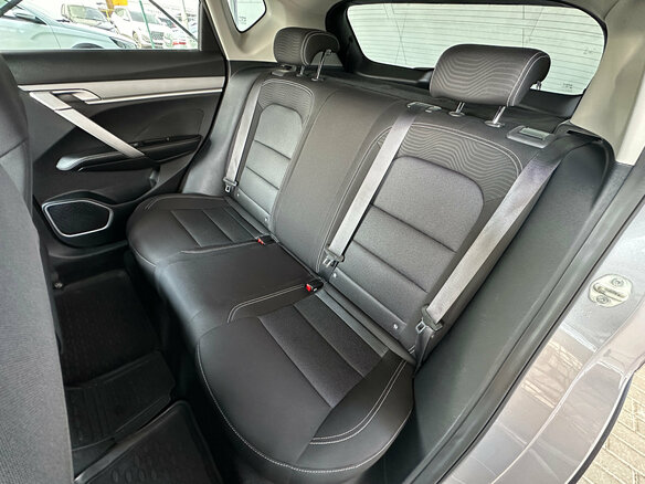 2022 Geely Coolray I, серый, 1410000 рублей - вид 18