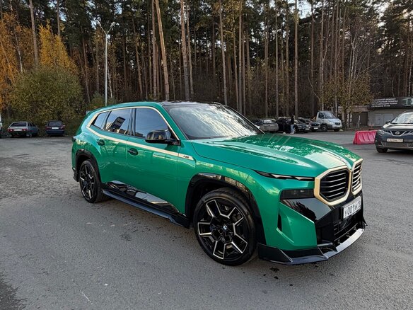 2024 BMW XM, чёрный, 19300000 рублей - вид 2