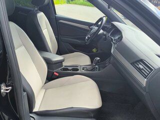 2019 Volkswagen Jetta 8-speed VII, чёрный, 1990000 рублей, вид 3