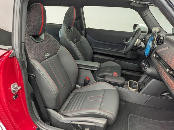 2026 Mini Hatch JCW IV (F65/F66/J01), красный - вид 9