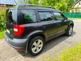 2010 Skoda Yeti I, чёрный, 770000 рублей, вид 4
