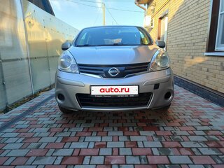 2011 Nissan Note I Рестайлинг, серебристый, 660000 рублей, вид 1
