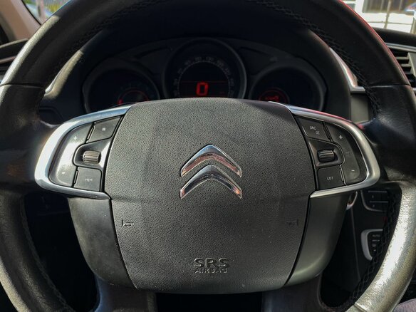 2011 Citroen C4 II, коричневый - вид 15