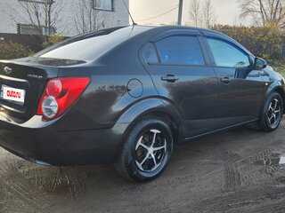 2012 Chevrolet Aveo II, чёрный, 365000 рублей, вид 4