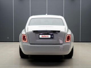 2023 Rolls-Royce Phantom Extended VIII Рестайлинг (Series II), белый, 49100000 рублей, вид 4