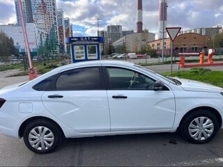 2024 Lada (ВАЗ) Vesta I Рестайлинг (NG), белый, 1120000 рублей, вид 4