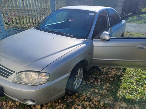2007 Kia Spectra I Рестайлинг 2, серебристый, 245000 рублей - вид 10