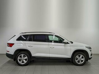 2019 Skoda Kodiaq I, белый, 1750000 рублей, вид 4