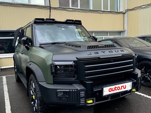 2024 Jetour T2, зелёный, 3750000 рублей - вид 3