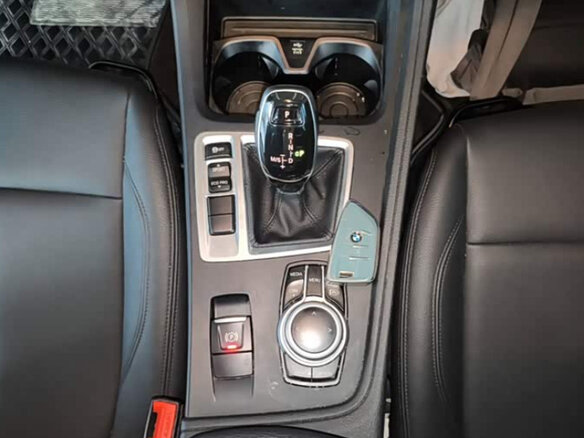 2021 BMW 1 серии 120i III (F52) Рестайлинг, белый - вид 23