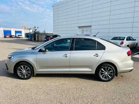 2020 Volkswagen Polo VI, серый, 1290000 рублей, вид 5