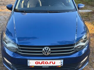2018 Volkswagen Polo V Рестайлинг, синий, 1024000 рублей, вид 2