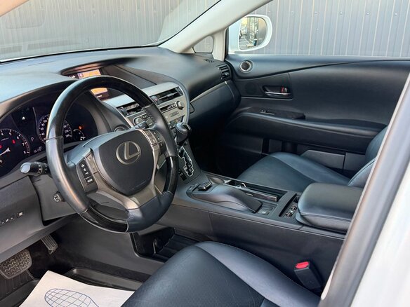 2014 Lexus RX 270 III Рестайлинг, белый, 2650000 рублей - вид 9