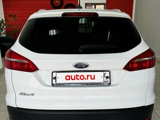 2017 Ford Focus III Рестайлинг, белый, 890000 рублей, вид 5