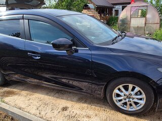 2018 Mazda Axela III Рестайлинг, синий, 1600000 рублей, вид 3