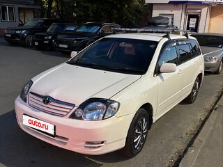 2002 Toyota Corolla Fielder IX (E120, E130), белый, 245000 рублей, вид 1