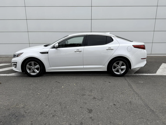 2015 Kia Optima III Рестайлинг, белый, 1390000 рублей - вид 7