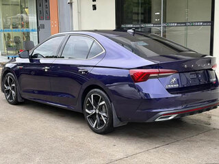 2024 Skoda Octavia IV (A8) Рестайлинг, фиолетовый, 2250000 рублей, вид 4