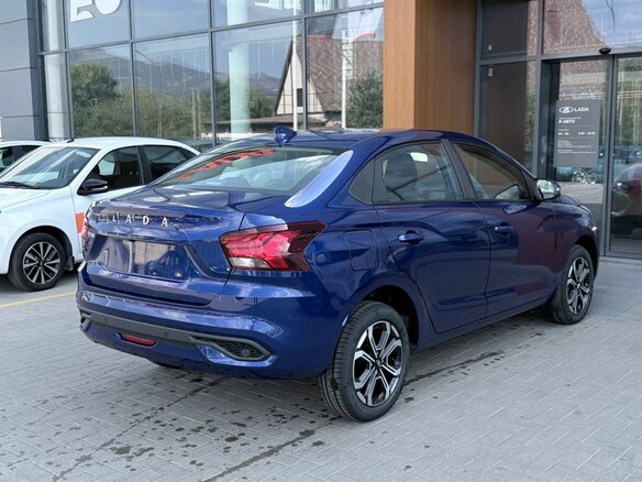 2026 Lada (ВАЗ) Iskra, синий - вид 4