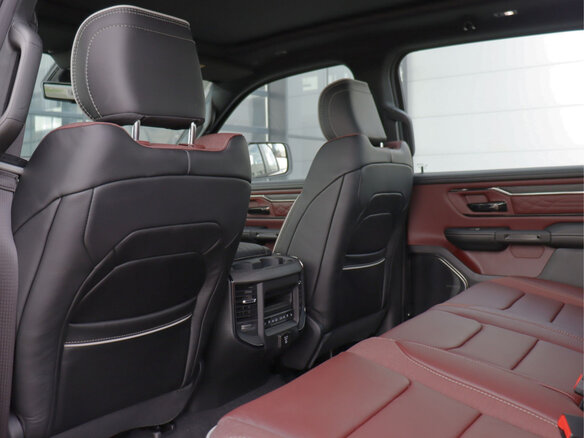 2026 Ram 1500 Crew Cab V Рестайлинг, чёрный, 11290000 рублей - вид 34