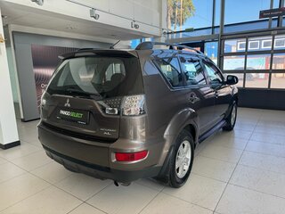 2012 Mitsubishi Outlander II Рестайлинг, коричневый, 1199000 рублей, вид 4
