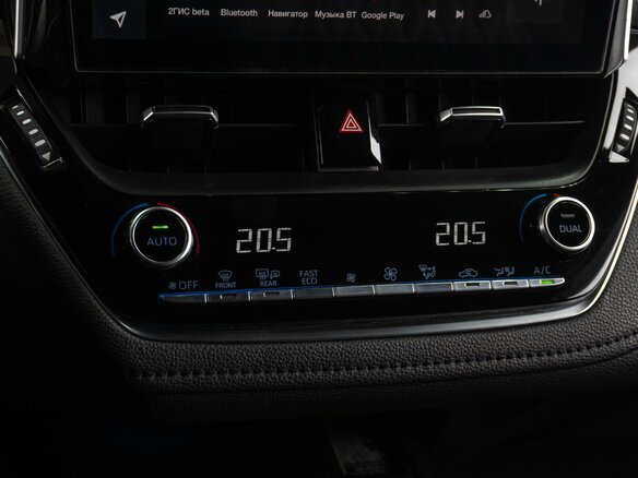 2020 Toyota Corolla XII (E210), белый, 2329000 рублей - вид 11