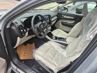 2026 Volvo XC40 I Рестайлинг, синий, 7860000 рублей, вид 5