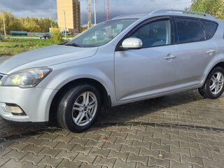2010 Kia Ceed I Рестайлинг, серебристый, 750000 рублей, вид 2