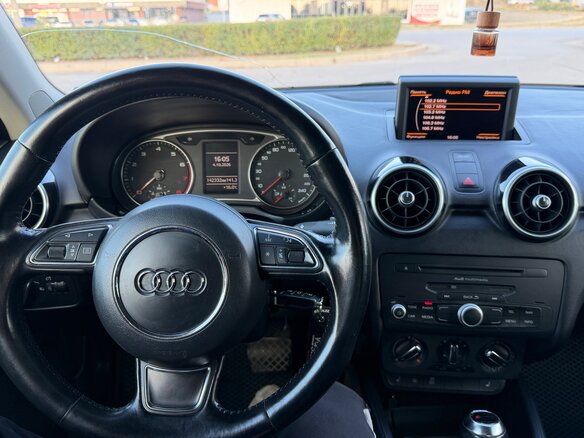 2012 Audi A1 I (8X), чёрный, 1300000 рублей - вид 8