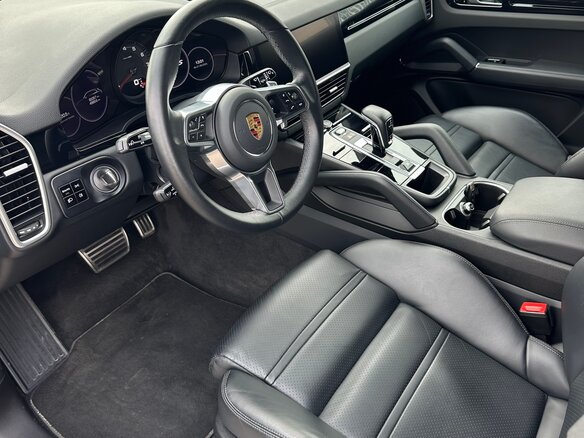 2020 Porsche Cayenne S III, чёрный, 6300000 рублей - вид 10