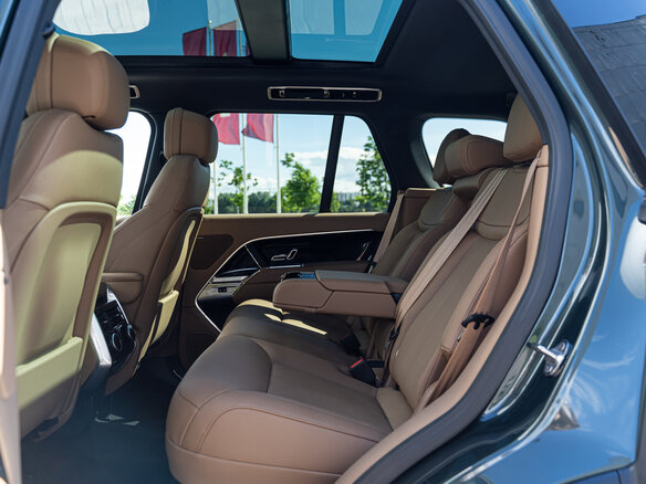 2026 Land Rover Range Rover D300 MHEV V, зелёный, 24490000 рублей - вид 9