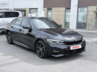 2021 BMW 3 серии 320i xDrive VII (G2x), чёрный, 3100000 рублей, вид 3