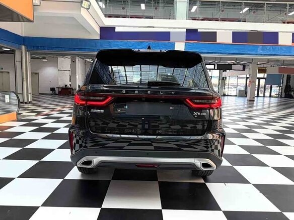 2021 Geely Vision X6 Pro, чёрный, 1050000 рублей - вид 4